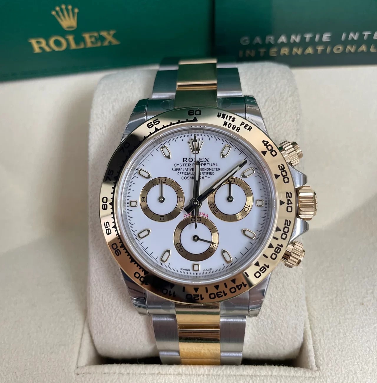 Rolex Yellow Cosmograph Daytona 116523 - Super Clone